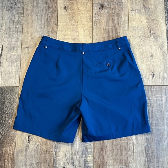 Lady Hagen Blue Golf Shorts Size 8 - Picture 4 of 9